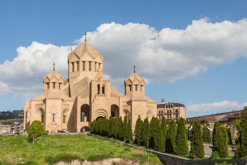 Путешествие по духовной столице: соборы и сокровища Эчмиадзина
